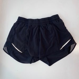 LULULEMON HOTTY HOT SHORTS 4”